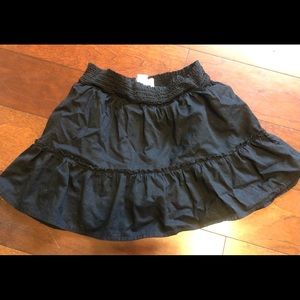 Girls size 14 SO black skirt with shorts.